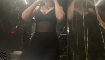 liza virgin fucked herself with a dildo in a nightclub